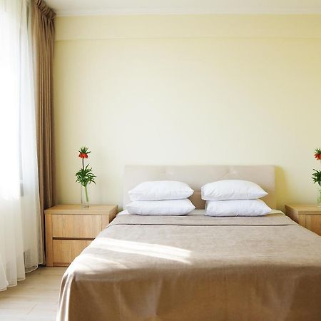 Chiernomorskie Apartamenty Одесса Экстерьер фото