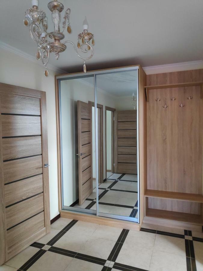Chiernomorskie Apartamenty Одесса Экстерьер фото
