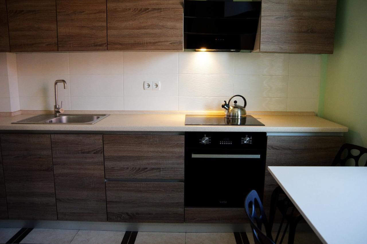 Chiernomorskie Apartamenty Одесса Экстерьер фото